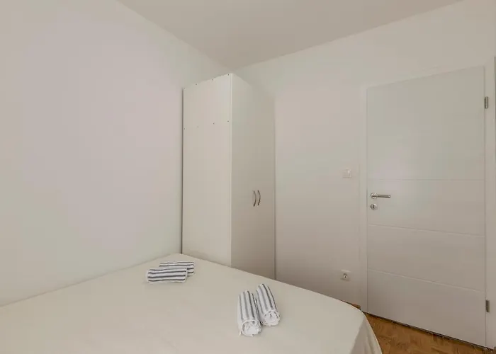 아파트 Pujanke - Large 3 Bedroom *