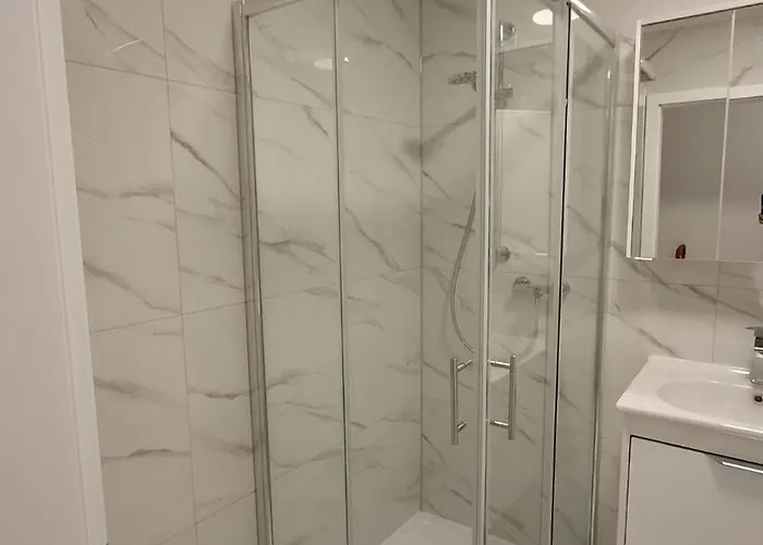 Pujanke - Large 3 Bedroom 아파트 스플리트