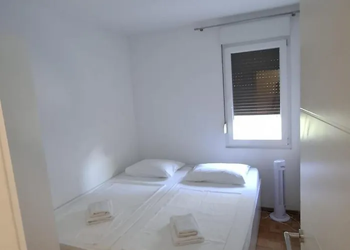 Pujanke - Large 3 Bedroom 아파트 *