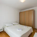 Apartamento Pujanke - Large 3 Bedroom